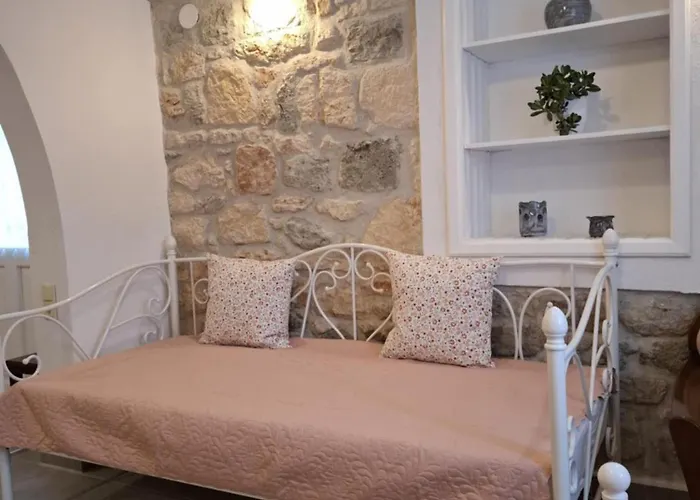 Patriko Stone House * Φούρκα