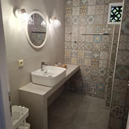 Patriko Stone House フォルカ