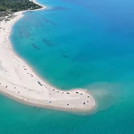 Patriko Stone House * フォルカ